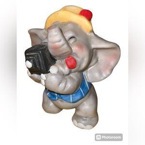 Vintage Kitschy Elephant GEORGE GOOD Co. "The Photographer" Porcelain Figurine